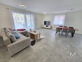 Wohn- und Esszimmer - 
