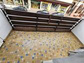 Balkon zur Straßenseite - 