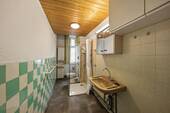 Duschbad - Etagenwohnung mit 63,20 m&sup2; in Berlin zum Kaufen