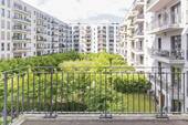 Blick in den Innenhof - Etagenwohnung in Berlin zur Miete