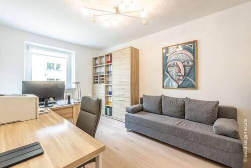 Kinderzimmer / Büro - 