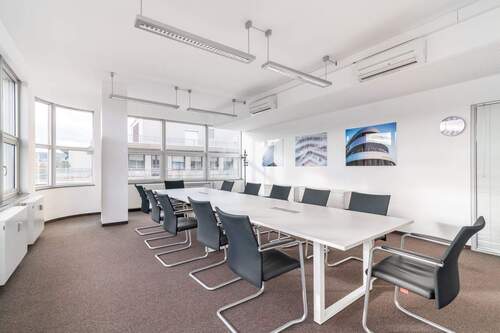Regus Konigstrasse 10c 523 Stuttgart, Germany Larg - 