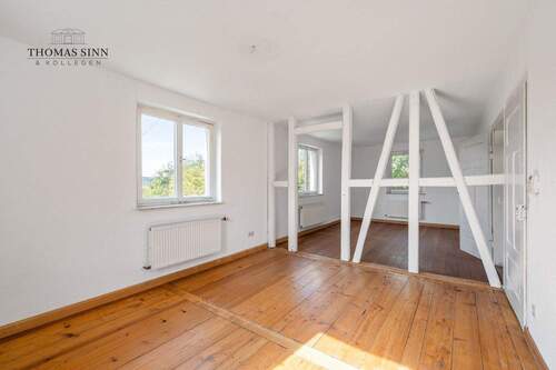 EG: Wohn-/Esszimmer - 