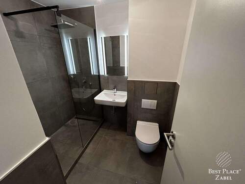 Modernes Badezimmer - 