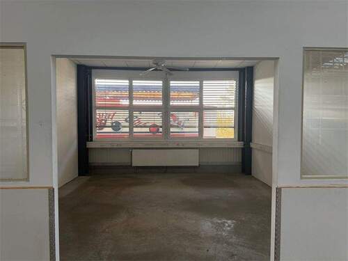 Unteres Büro im Lager - 