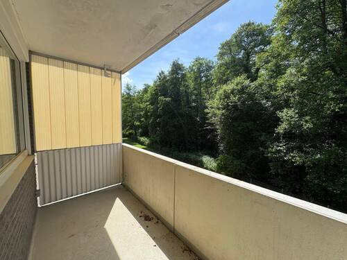 überdachte Loggia - Etagenwohnung mit 76,00 m² in Düsseldorf / Unterbach zum Kaufen