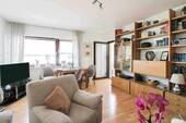 Wohnzimmer - Mehrfamilienhaus, Wohnhaus in Wolfsburg zum Kaufen