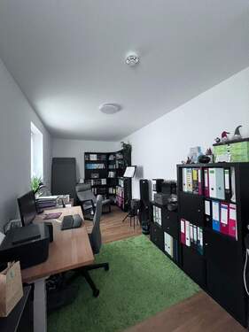 Kinder- bzw. Gästezimmer o. Büro - 