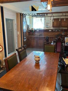 Hobbyraum mit Aufzug - 