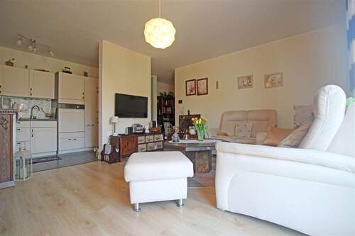 Wohnzimmer - Bild 4 - 