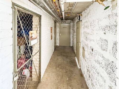 Keller - Etagenwohnung mit 73,80 m&sup2; in Berlin zum Kaufen