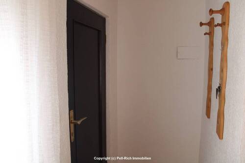 Flur - 1 Zimmer Etagenwohnung in Karlsruhe