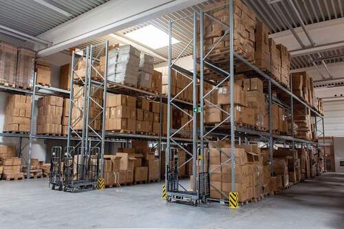 Hallenflächen - Halle in Kassel zur Miete