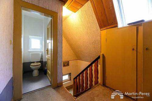 Haus 1 - WC, Treppenhaus DG - 