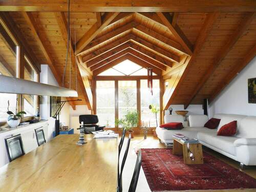 Esszimmer / Wohnzimmer - 4 Zimmer Etagenwohnung zur Miete in Konstanz