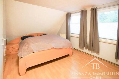 Schlafzimmer DG - 