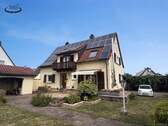25-MRBD-208 - Gepflegtes Einfamilienhaus mit sehr schönem Garten & Garage in ruhiger Lage Morlautern, vermietet