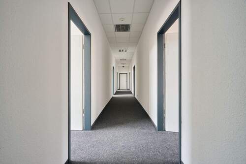 Flur Bürofläche 1. OG - Büro zur Miete in Mannheim