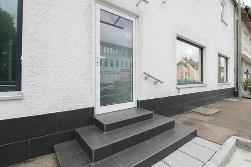 Eingang Gewerbe - 