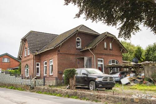 Seitenansicht - 7 Zimmer Einfamilienhaus zum Kaufen in Wohlde