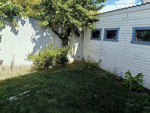 Das gepflegte Grundsteuck (2).jpg - 4 Zimmer Etagenwohnung in Groß-Gerau