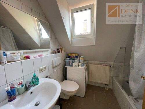 DG. Bad m. Fenster - 