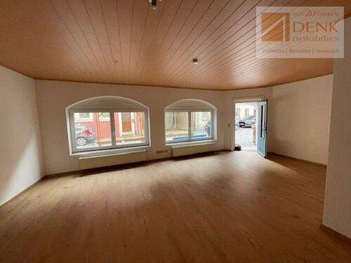 EG. Bild 5 - Mehrfamilienhaus, Wohnhaus mit 243,00 m² in Mainbernheim zum Kaufen