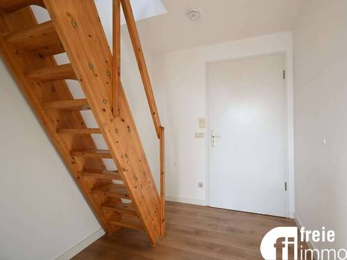 Aufgang zum SchlafbereichDG - 