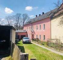 ***Mehrfamilienhaus mit Garagen*** sofort verfügbar und frei *** - Selb