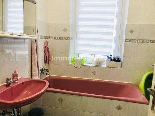 OG Wohnung links Bad - 