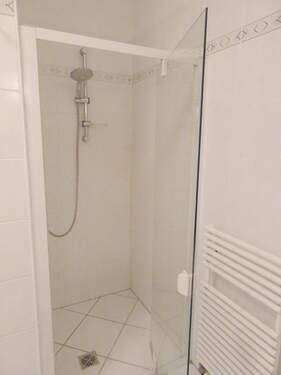 innenliegendes Duschbad - 