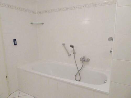 innenliegendes Wannenbad - 