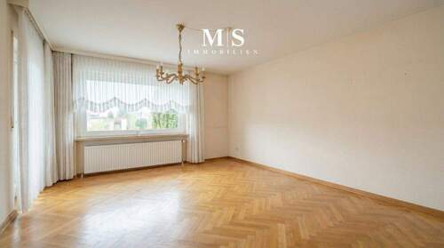 Wohnzimmer - 7 Zimmer Einfamilienhaus in Geesthacht