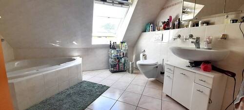 Dusch-und Wannenbad - 