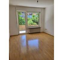 Schwanenstraße: Schnuckelige Wohnung mit Balkon im Hochparterre - Mannheim Feudenheim