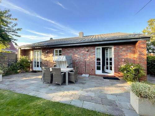 Terrasse - Einfamilienhaus mit 92,00 m&sup2; in Wyk-Boldixum zum Kaufen