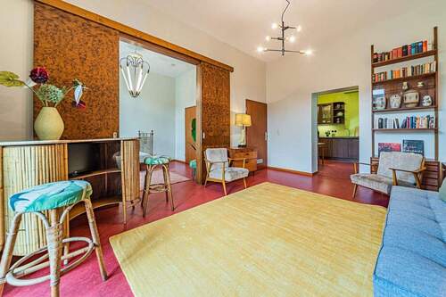 Wohnen - Etagenwohnung mit 90,00 m&sup2; in Frankfurt am Main zur Miete