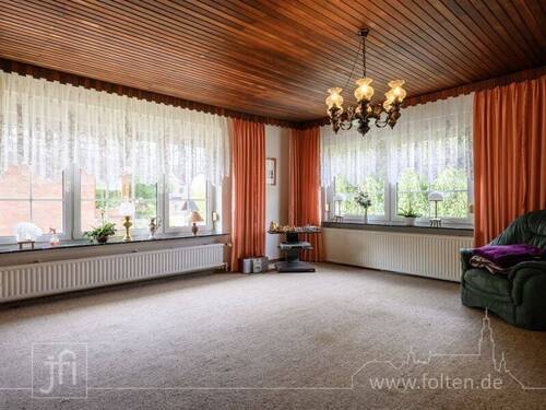 Hauptwhg. - Wohnzimmer - 