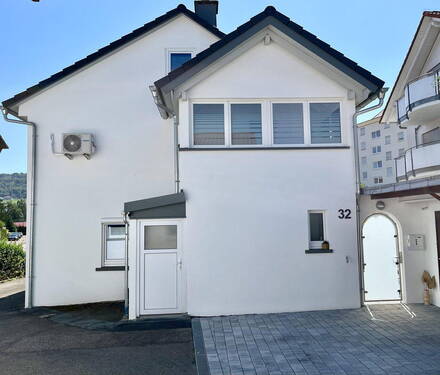 Nordansicht - 5 Zimmer Doppelhaushälfte in Aalen