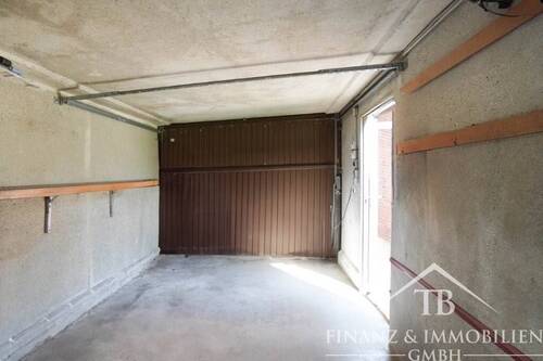Garage - 