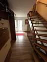 Treppenaufgang EG - 6 Zimmer Einfamilienhaus in Gersheim