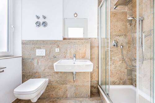 Badezimmer Erdgeschoss - 