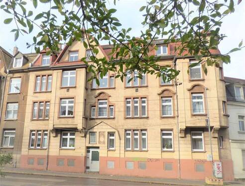 Hausansicht straßenseits - Schöne 3 Zi.- Whg. 