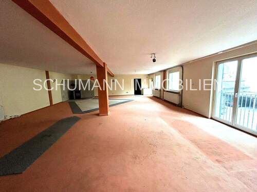 OG_Geschäftshaus_ev. Wohnraum - 