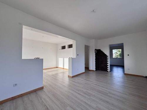 Großzügig und lichtdurchflutet - 