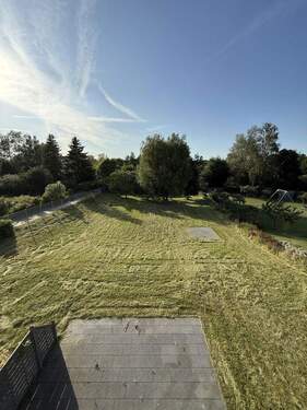 Garten aus DG - 1 Zimmer Mehrfamilienhaus, Wohnhaus zum Kaufen in Rostock