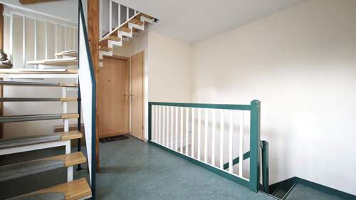 gepflegtes Treppenhaus (2) - 