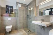 Modernes Duschbad - 