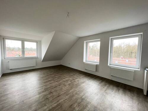 Zimmer I - 2 Zimmer Etagenwohnung zur Miete in Lüneburg