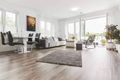 Wohnzimmer - 3 Zimmer Etagenwohnung zum Kaufen in Achim